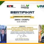 SMKN 1 Dompu Sukses Mendapat Penghargaan Sertifikat Survei Penilaian Integritas Pendidikan Dari KPK Dan Mencetak Banyak Predikat Skala Nasional