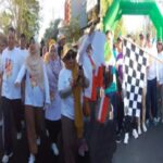 Ribuan Warga Dompu Antusias Ikut Gerak Jalan Sehat Bersama Bang Zul.