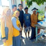 DKP Dompu Perduli, Salurkan Paket Sembako Guna Ringankan Beban Korban Kebakaran Di Desa Bara.
