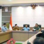 Rapat Koordinasi, Bupati Dompu Tekankan Pentingnya Kerjasama Semua Pihak, Guna Memastikan Ketersediaan Pangan Yang Cukup Bagi Masyarakat.